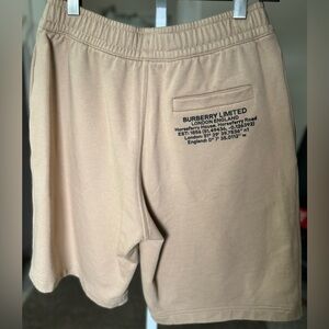 BURBERRY men’s location print shorts